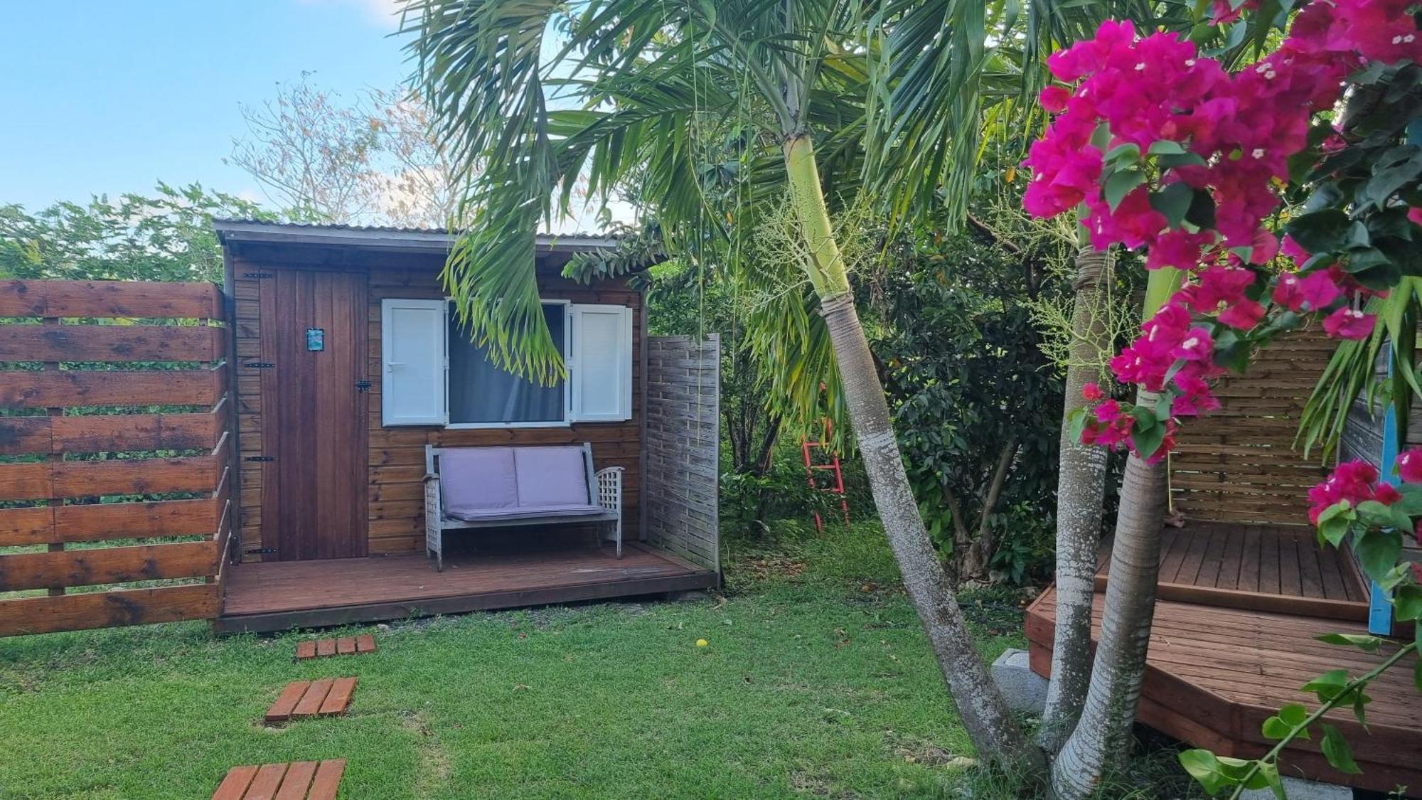 La Villa Rainbow & Ses 2 Kabanes Sainte-Anne  Luaran gambar